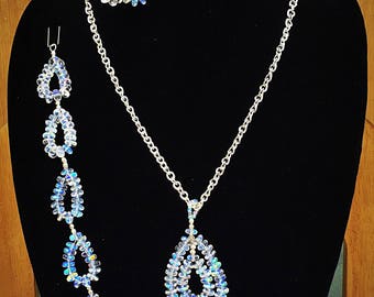 Teardrop Jewelry Set