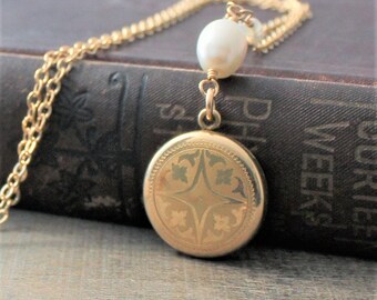 Round Gold Locket, October June Birthstone Locket Necklace, Gold Photo Locket, Opal Locket, Gold Picture Locket, Push Gift, Round Locket