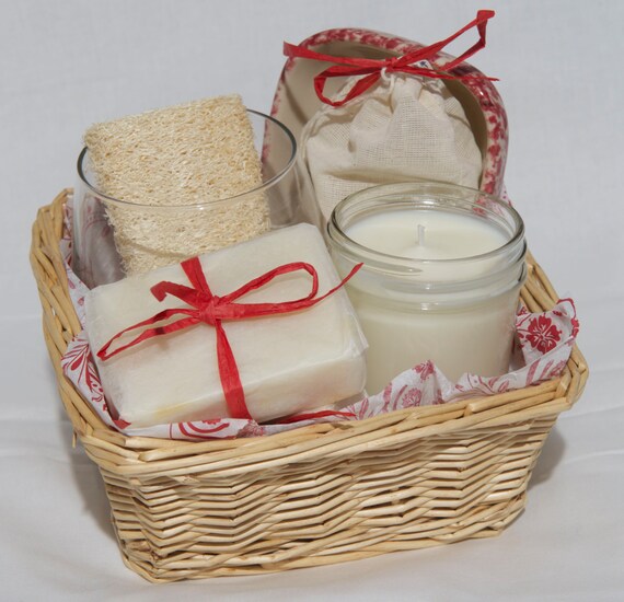 Items similar to Valentine Soap Spa Gift Set Basket, Soy Candle and