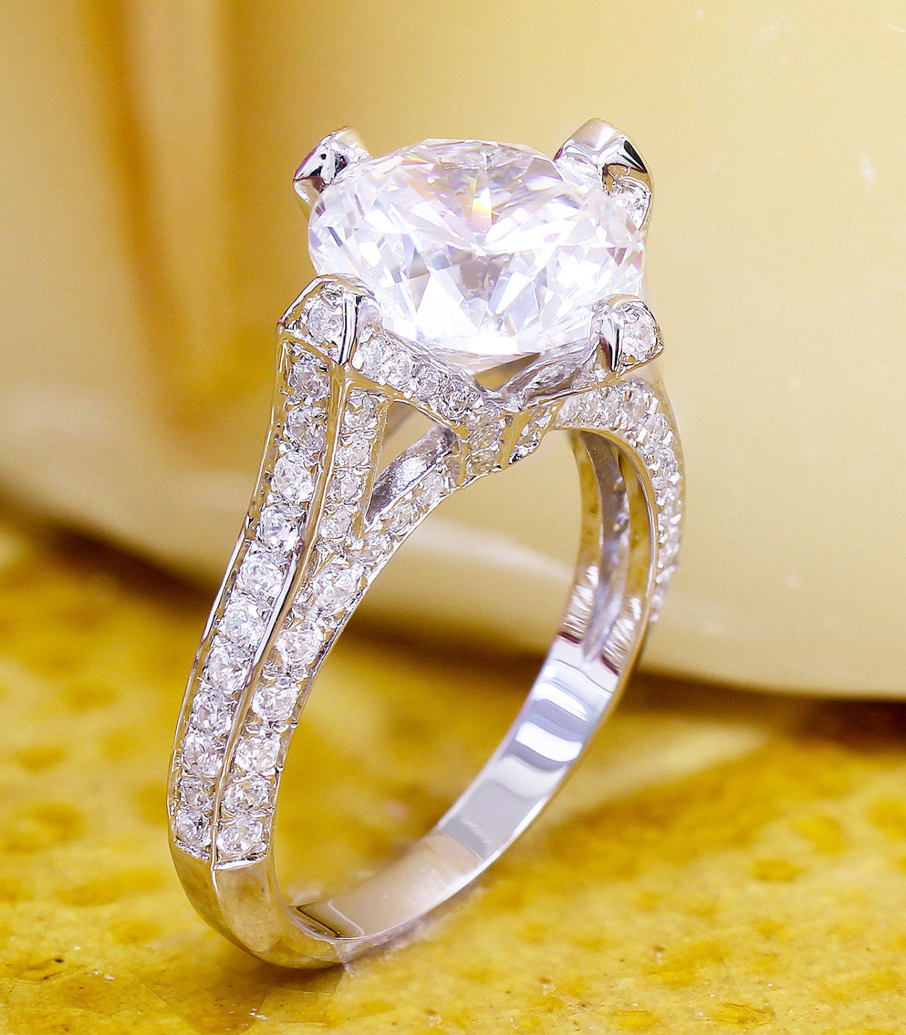 GIA I-VS2 14k white gold round cut diamond engagement ring