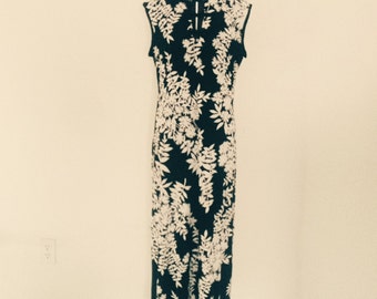 Vintage asian maxi dress. Frog closures sm- med Chengosam