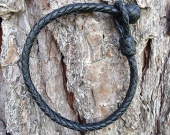 Flat Braid Kangaroo Leather Bracelet in Black