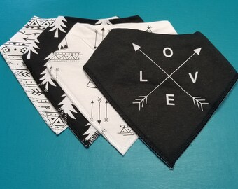 Black and White 4-Pack Bandana Drool Bibs