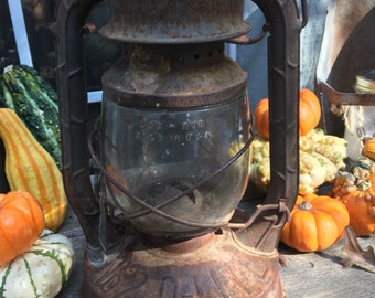 Vintage Dietz No.2 Lantern