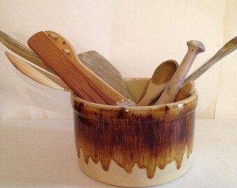 Classic Crock - Pottery Kitchen Crock