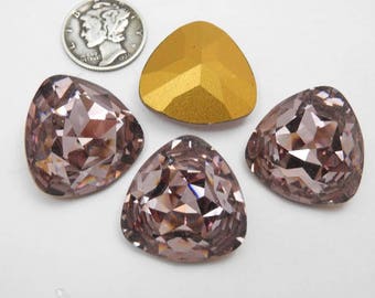 Swarovski 4723 Light Amethyst GF 23mm Vintage Stone