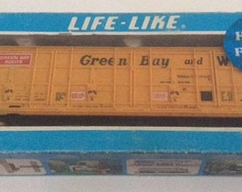LifeLike Green Bay & Western Box Car