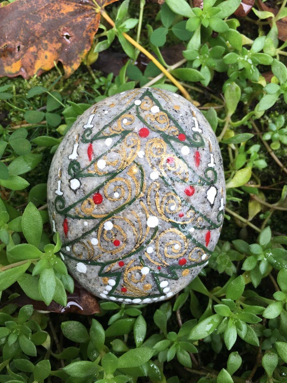 Hand Painted Christmas Tree Stone