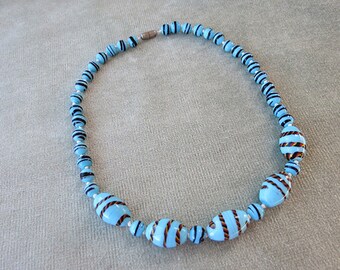 18" Vintage Venetian Murano Glass Beads Necklace