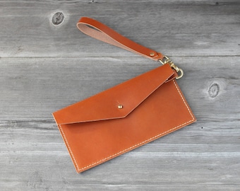 Leather Wristlet Clutch // Caramel