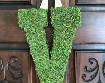Moss Covered Letter For Front Door. Moss letters. Gift idea for her. Mother's day gift. Moss letter wreath. Housewarming. Moss decor