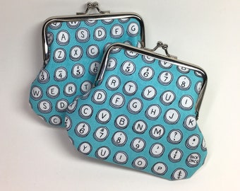 Kisslock Coin Purse - Typewriter Keys