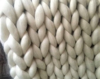Blanket, Throw, Chunky Knit Throw, Super Chunky Knit blanket, Merino Wool blanket, Arm knit blanket, Giant knit
