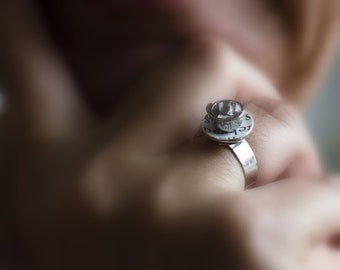Tea Party Ring - Alice in Wonderland Ring - The Mad Hatter