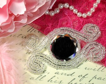 AXR98 Scroll & Diamond Silver Beaded Crystal Rhinestone Applique 3"