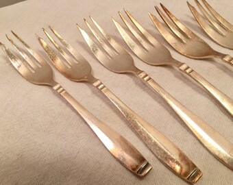 Set of 6 silverplate vintage dessert forks