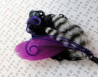 ETHAN Black, White and Purple Feather Boutonniere