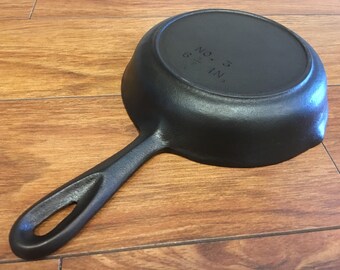 Birmingham Stove and Range 3 Skillet