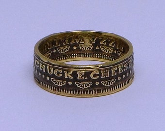 Sealed Chuck E Cheese Coin token ring size 4-12