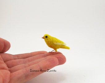 Felted canary bird miniature canary miniature birds yellow bird canary miniature, bird miniature birds for dollhouse, tiny canary Blythe