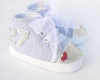 Ready to ship- Baby Booties- White/Grey- Girl First Shoes- Newborn Birth Gift Baby Fashion