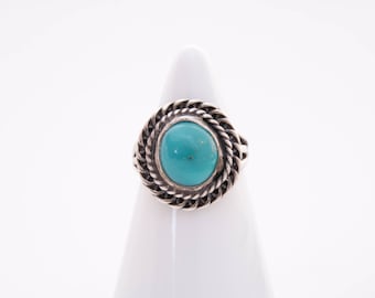 Vintage Native American turquoise ring / sterling silver and turquoise ring / turquoise ring /turquoise jewelry / Native American