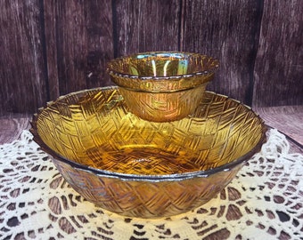 Vintage Carnival Glass Chip and Dip Bowl Set. #101