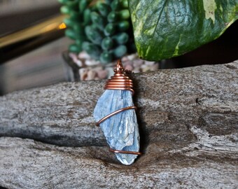 Blue Kyanite Necklace - Raw Stone Jewelry for Men - Kyanite Jewelry - Gypsy Necklace - Bohemian Jewelry - Boho Chic Rough Stone Necklace