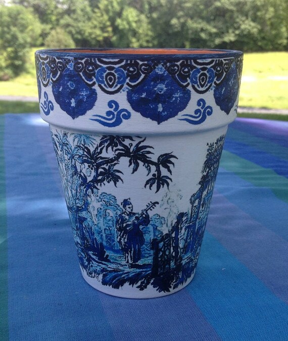 Chinoiserie Ginger Jar Flower Planter Cache Pot Blue and