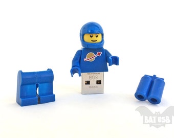 Lego minifigure usb 8/16/32/64GB - Memory Stick - Lego® original Minifigure - Vintage Benny Classic Blue Spaceman - Lego usb with legs cap