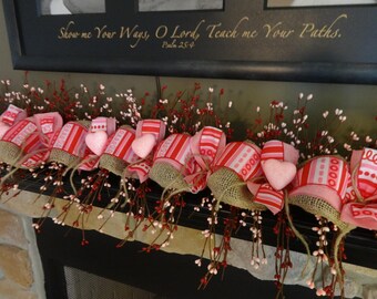 Valentine Decoration, Heart Decor, Valentine Mantel, Valentine Garland, Mantel Decor, Winter Mantel, Valentines Day, Fireplace Mantel,