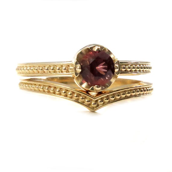 Dark Pink Oregon Sunstone Simple Engagement Ring Set with Millgrain Bands