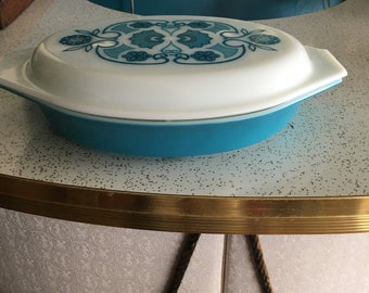 Horizon Blue Pyrex divided cassarole dish