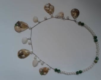 Sea shell necklace, boho jewelry, necklace of sea shells and artificial pearls.