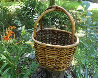 Vintage Asian Bamboo Oval Carry/Storage Basket Large