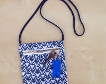 Pocket printed "Sushi indigo", for children.