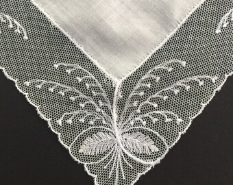 Vintage White Lace Wedding Hanky - Hankie Bridal Handkerchief