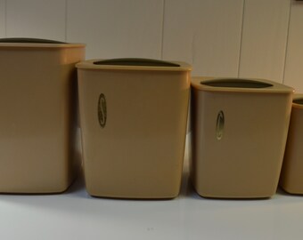 Vintage Rubbermaid Canister Set