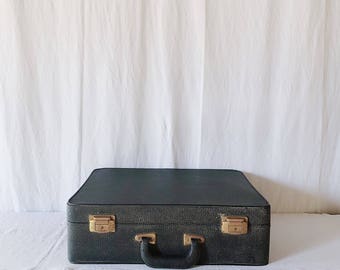 Vintage Black Vinyl Suitcase / Vintage Luggage / Vintage Travel / Retro Suitcase / Travel Suitcase / Suitcase Decor / 50s Suitcase
