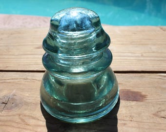 Vintage 1930's Whitall Tatum Glass Insulator