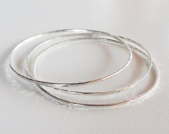 Sterling silver bangle bracelets set of 3, 925 sterling silver, 2mm silver bangle bracelets, hammered silver bracelet,silver bangles