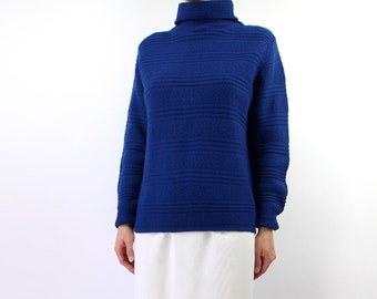 VINTAGE Sweater Womens 1960s Turtleneck Knit Blue Medium