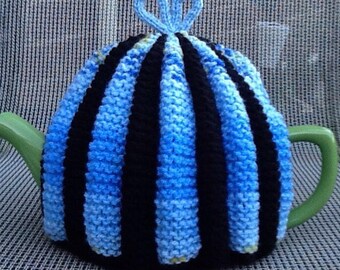 Hand Knitted Pleated Tea Cosy