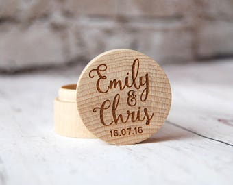 Personalised Wooden Ring Box - Custom made with the names of your choice - Calligraphy design - Rustic - Names and date