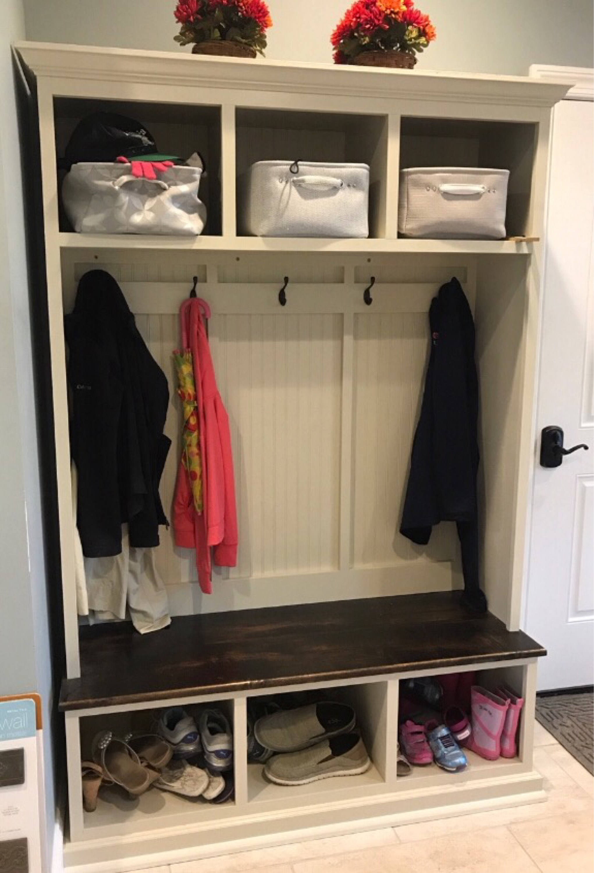 Entryway bench with storage/entryway