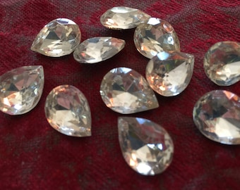 10 Vintage Glass Rhinestones (16/12mm) Goldfoil Back Pear Shaped Stones