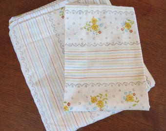 Vintage Sheet Set - Scalloped Lace Floral Stripe - Full or Double Flat Sheet & Pillowcase