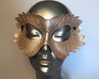Ebyon Dragon Masquerade Renaissance Faire Mask - pearl