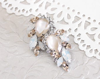 Bridal earrings, Crystal cluster earrings, Bridal jewelry, White opal earrings, Ivory cream, Swarovski earrings, Statement stud earrings,