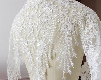 Off-white Bridal Sequins Embroidery Venice Alencon Lace Trims Bobbin Lace Broderie Anglaise 60cm 23.6" Wedding Dress Lace Trimmings LL348